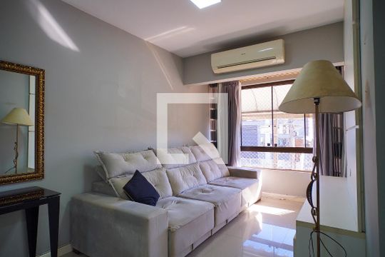 Apartamento à venda com 2 quartos, 108m² em Sarandi, Porto Alegre