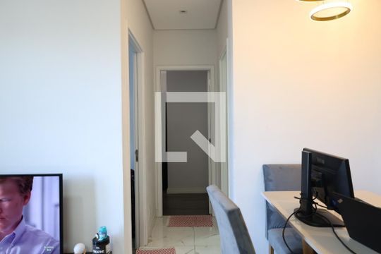 Corredor de apartamento à venda com 2 quartos, 43m² em Socorro, São Paulo