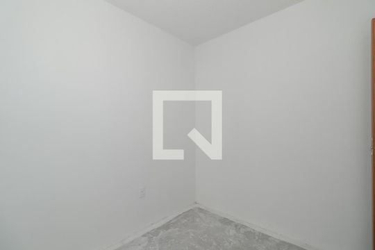Quarto de apartamento à venda com 2 quartos, 45m² em Rubem Berta, Porto Alegre
