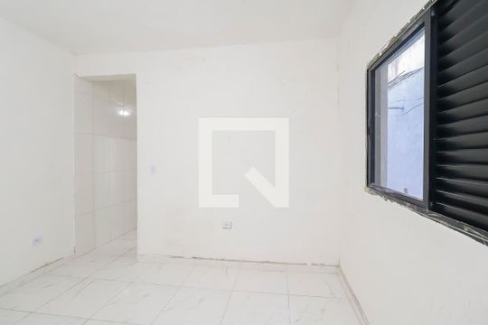 Quarto de casa para alugar com 1 quarto, 50m² em José Bonifácio, São Paulo