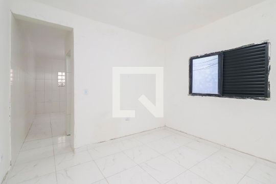 Quarto de casa para alugar com 1 quarto, 50m² em José Bonifácio, São Paulo