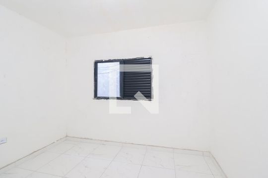 Quarto de casa para alugar com 1 quarto, 50m² em José Bonifácio, São Paulo