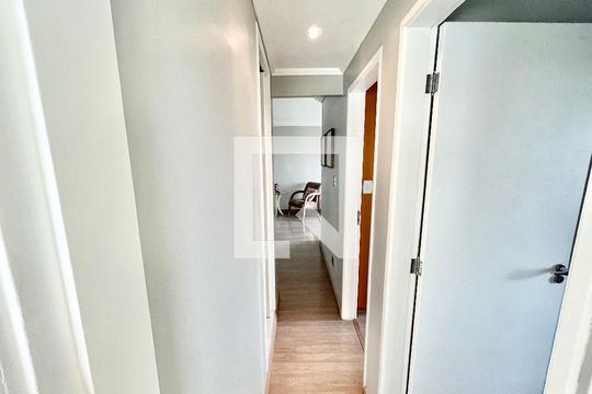 Corredor de apartamento à venda com 2 quartos, 63m² em Lauzane Paulista, São Paulo