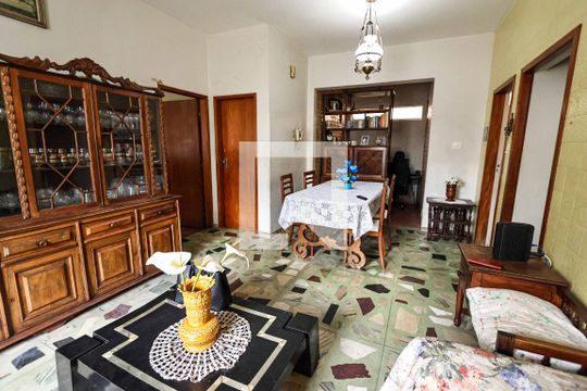 Copa de casa à venda com 5 quartos, 260m² em Vila Paris, Belo Horizonte