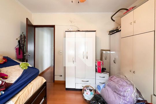 Quarto 1 de casa para alugar com 2 quartos, 185m² em Parque Terra Nova Ii, São Bernardo do Campo