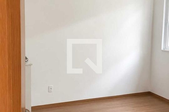 Quarto de apartamento para alugar com 2 quartos, 43m² em Bela Vista, Palhoça