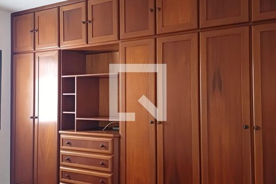 Quarto 2 de casa à venda com 3 quartos, 270m² em Parque Taquaral, Campinas