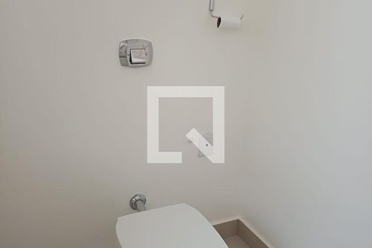 Banheiro de casa à venda com 3 quartos, 270m² em Parque Taquaral, Campinas