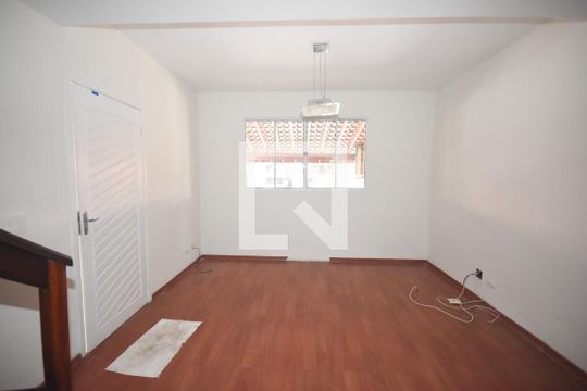 Casa de Condomínio à venda com 3 quartos, 131m² em Jardim Martins, Jundiaí