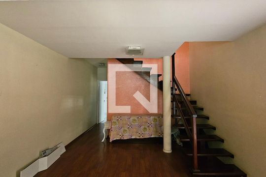 Casa de Condomínio à venda com 3 quartos, 131m² em Jardim Martins, Jundiaí
