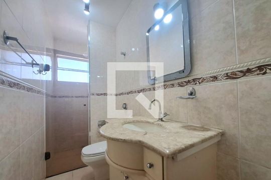 Apartamento à venda com 3 quartos, 85m² em Carlos Prates, Belo Horizonte