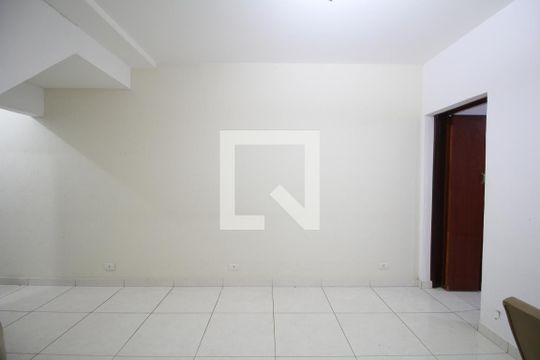 Sala de casa à venda com 6 quartos, 117m² em Jardim Tres Irmaos, Taboão da Serra