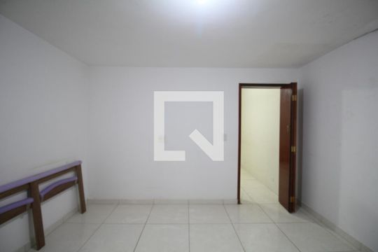 Suíte 1 de casa à venda com 6 quartos, 117m² em Jardim Tres Irmaos, Taboão da Serra