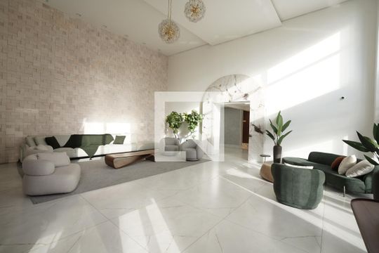 Apartamento à venda com 4 quartos, 235m² em Jardim Goiás, Goiânia
