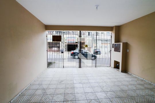 Vista da Sala de casa à venda com 3 quartos, 180m² em Jardim Rosana, Guarulhos