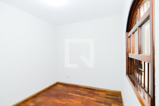 Quarto 2 de casa à venda com 3 quartos, 180m² em Jardim Rosana, Guarulhos