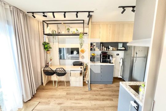 Sala/Quarto/Cozinha de kitnet/studio à venda com 1 quarto, 27m² em Santana, São Paulo