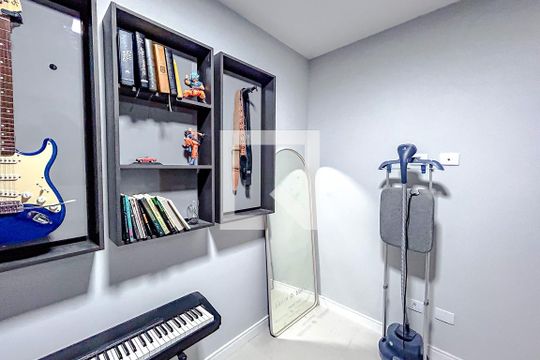 Quarto 1 de apartamento à venda com 2 quartos, 40m² em Vila Santa Isabel, São Paulo