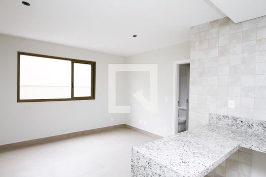 Sala de apartamento à venda com 3 quartos, 207m² em Nova Suíça, Belo Horizonte