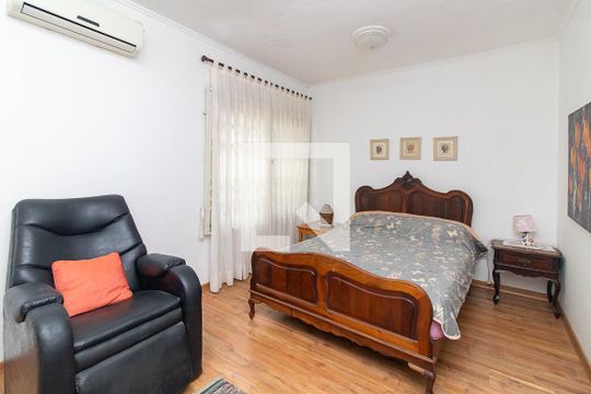 Quarto 1 de casa à venda com 4 quartos, 200m² em Espírito Santo, Porto Alegre