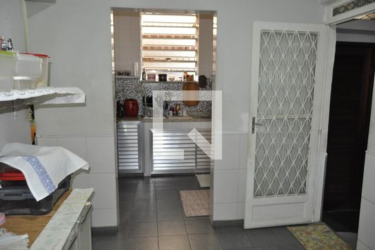 Casa à venda com 4 quartos, 180m² em Piedade, Rio de Janeiro