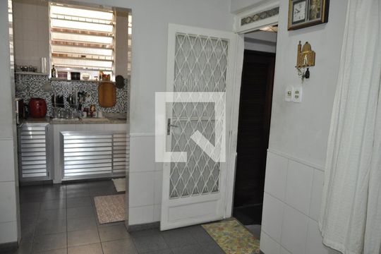 Casa à venda com 4 quartos, 180m² em Piedade, Rio de Janeiro