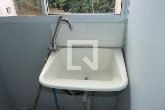 Apartamento para alugar com 2 quartos, 42m² em Jardim Petropolis, Cotia