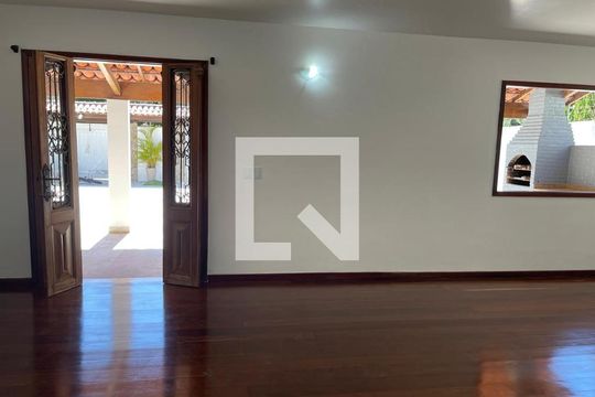 Casa de Condomínio à venda com 5 quartos, 460m² em Barra da Tijuca, Rio de Janeiro
