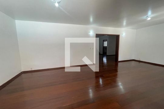 Casa de Condomínio à venda com 5 quartos, 460m² em Barra da Tijuca, Rio de Janeiro