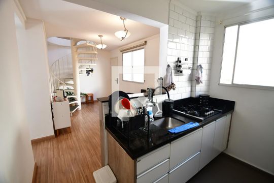 Cozinha de apartamento para alugar com 2 quartos, 90m² em Vila Joao Jorge, Campinas
