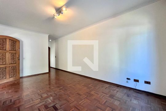 Sala de casa à venda com 3 quartos, 350m² em Jabaquara, São Paulo