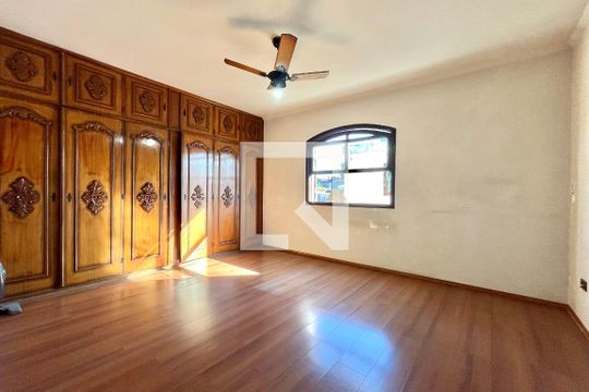 Suite  de casa à venda com 3 quartos, 350m² em Jabaquara, São Paulo