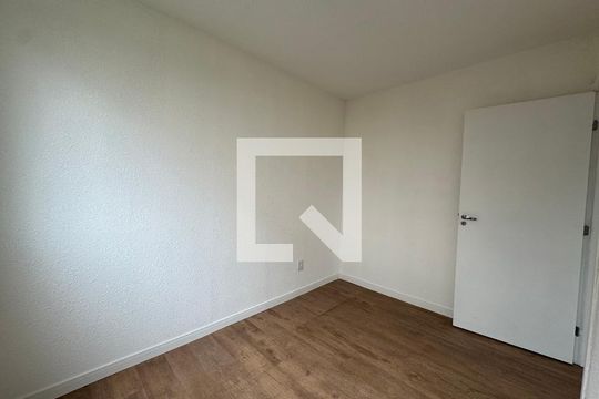 Quarto 1 de apartamento à venda com 2 quartos, 42m² em Jardim Boa Vista (zona Oeste), Osasco