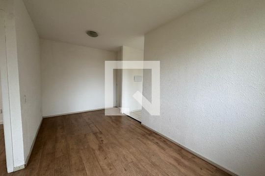 Sala de apartamento à venda com 2 quartos, 42m² em Jardim Boa Vista (zona Oeste), Osasco
