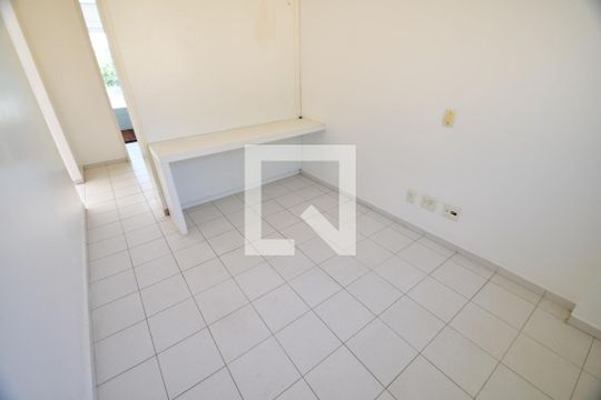 Quarto de casa de condomínio à venda com 1 quarto, 62m² em Vila Brandina, Campinas