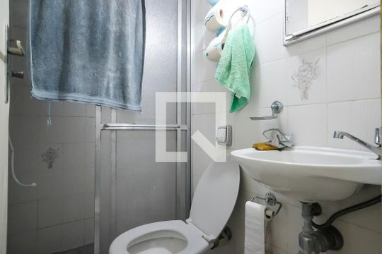 Banheiro da suíte de casa à venda com 4 quartos, 270m² em Mauá, São Caetano do Sul
