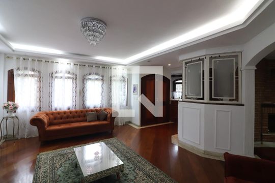 Sala  de casa à venda com 5 quartos, 580m² em Bairro dos Casa, São Bernardo do Campo
