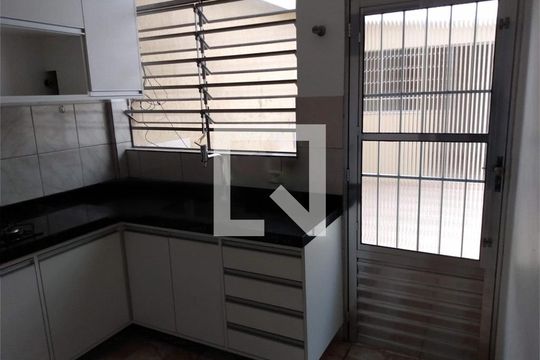 Casa à venda com 3 quartos, 90m² em Socorro, São Paulo