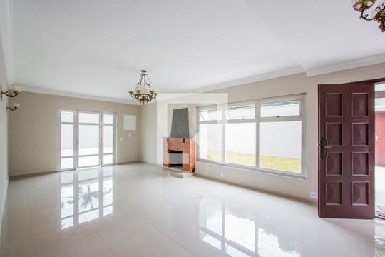 Casa à venda com 4 quartos, 357m² em Interlagos, São Paulo