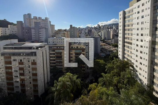 Apartamento à venda com 3 quartos, 108m² em Luxemburgo, Belo Horizonte