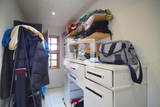 Closet da suíte de casa à venda com 4 quartos, 120m² em Rio dos Sinos, São Leopoldo