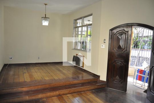 Casa de Condomínio à venda com 8 quartos, 120m² em Méier, Rio de Janeiro