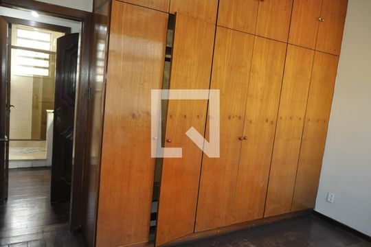 Casa de Condomínio à venda com 8 quartos, 120m² em Méier, Rio de Janeiro