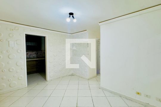 Sala de apartamento para alugar com 2 quartos, 64m² em Jardim São Luis, Guarulhos