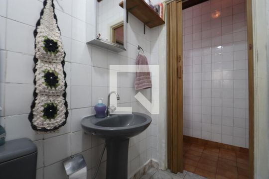 Banheiro de casa à venda com 2 quartos, 120m² em Chácara Belenzinho, São Paulo