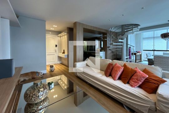 Sala de apartamento para alugar com 4 quartos, 260m² em Agronômica, Florianópolis