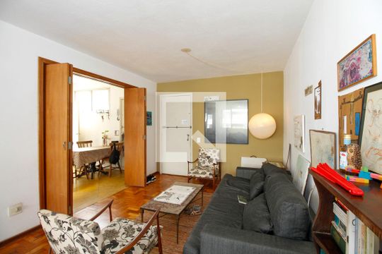 Sala de apartamento à venda com 3 quartos, 116m² em Cerqueira César, São Paulo