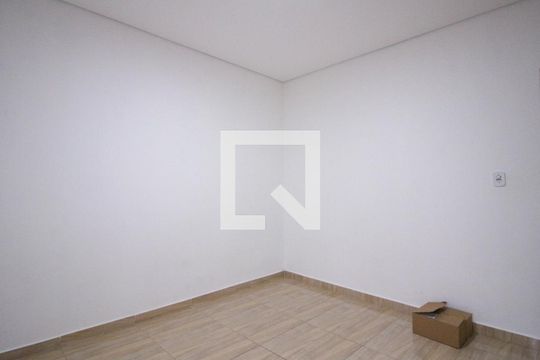 Casa para alugar com 2 quartos, 110m² em Parque Sao Rafael, São Paulo