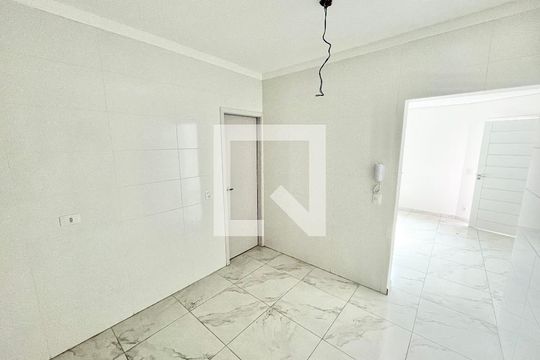Cozinha de casa de condomínio à venda com 3 quartos, 124m² em Jardim Santa Ines, São Paulo