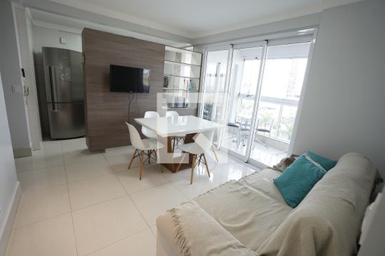 Apartamento para alugar com 3 quartos, 90m² em Setor Bueno, Goiânia